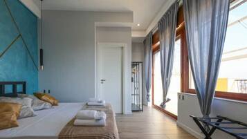 1 Schlafzimmer, Schreibtisch, Reisekinderbett, WLAN