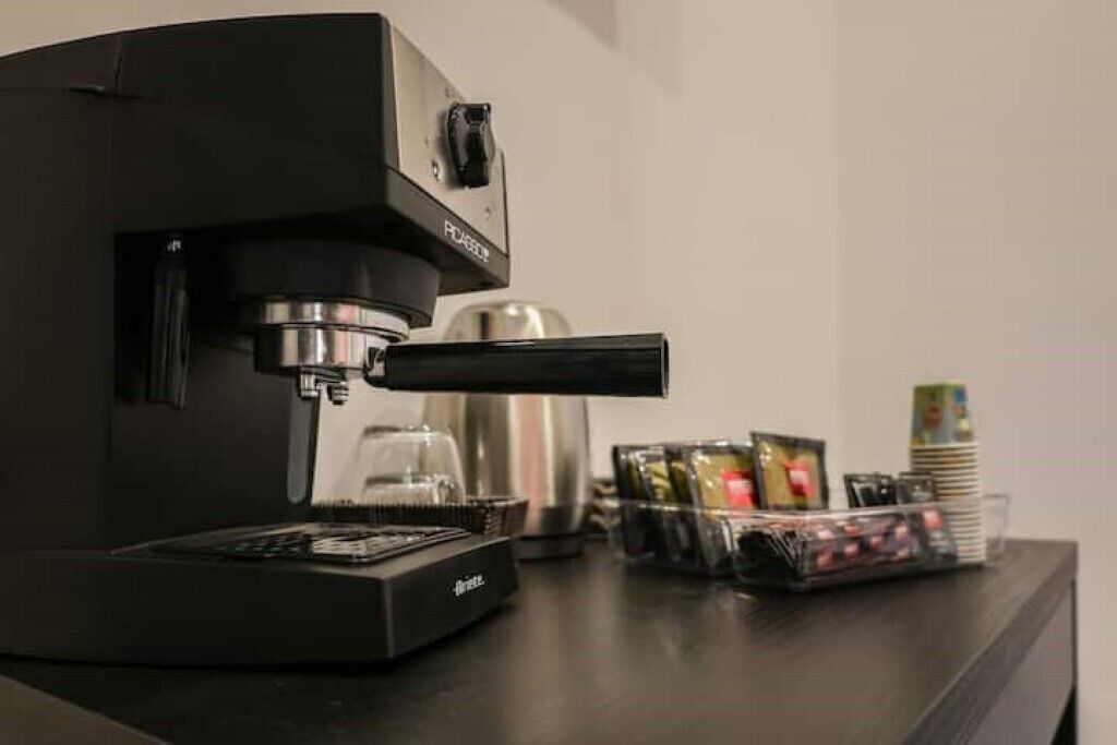 Kaffe och/eller kaffebryggare