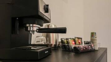 Kaffe och/eller kaffebryggare