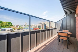 Twin Room - Terrace | Individuell dekoriert, individuell eingerichtet, kostenloses WLAN