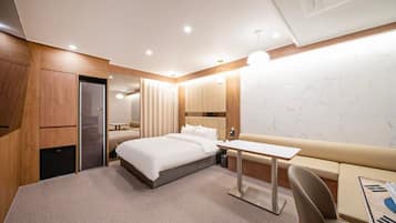 高级双人房 | 1 多间卧室、特色装修、特色家居、免费 WiFi