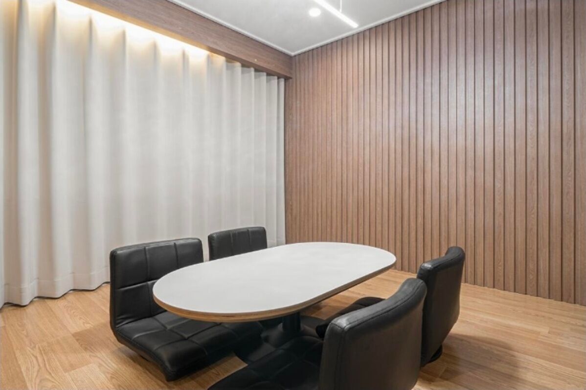 Family suite Room | Individually decorated, individually furnished, free WiFi, bed sheets