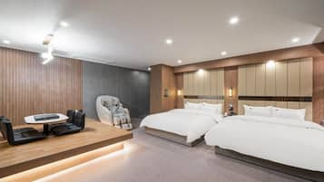 Family suite Room | 1 kamar tidur dan didekorasi berbeda-beda