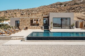 Pool - Aegean Escape: Designer Villa with Pool and Jacuzzi near Plaka Beach. Incredible sea and mountain views! (Naxos)