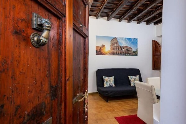 Living area - Colosseum Country Chic Apartment (Roma)