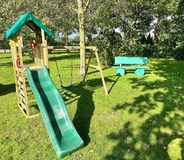 Children's play area - outdoor
