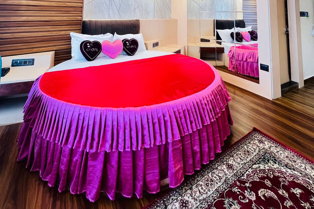 Habitación de luna de miel | 1 habitación, wifi gratis y ropa de cama