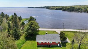 Unclassified image, 5 of 40, button