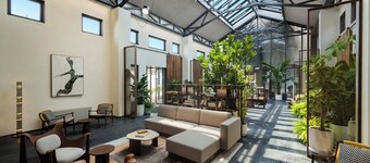 Jiangnan House  Yangcheng Lake