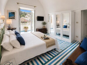 3 bedrooms, desk, soundproofing, iron/ironing board - Villa Positano with sea view (Positano)