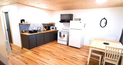 Shady Cove -Tucked away in a cove near Lake of the Arbuckles