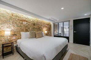 2 室のベッドルーム、WiFi、ベッドシーツ