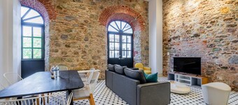 w* | Majestic Duplex in Plaza Catedral