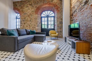 Televisor i oficines