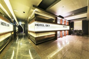 Lobby - hwamyeong sky hotel (Busan)