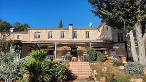 Exterior - La Bastide de Montferrat (Montferrat)