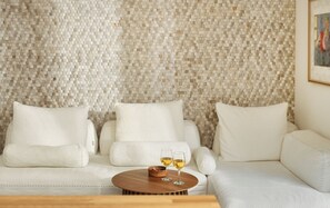 Interior - Aionion Residence by K&K - Daphne Suite (Athina)