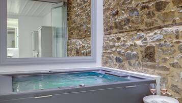 Superior tweepersoonskamer | Geluiddichte muren, gratis wifi, beddengoed