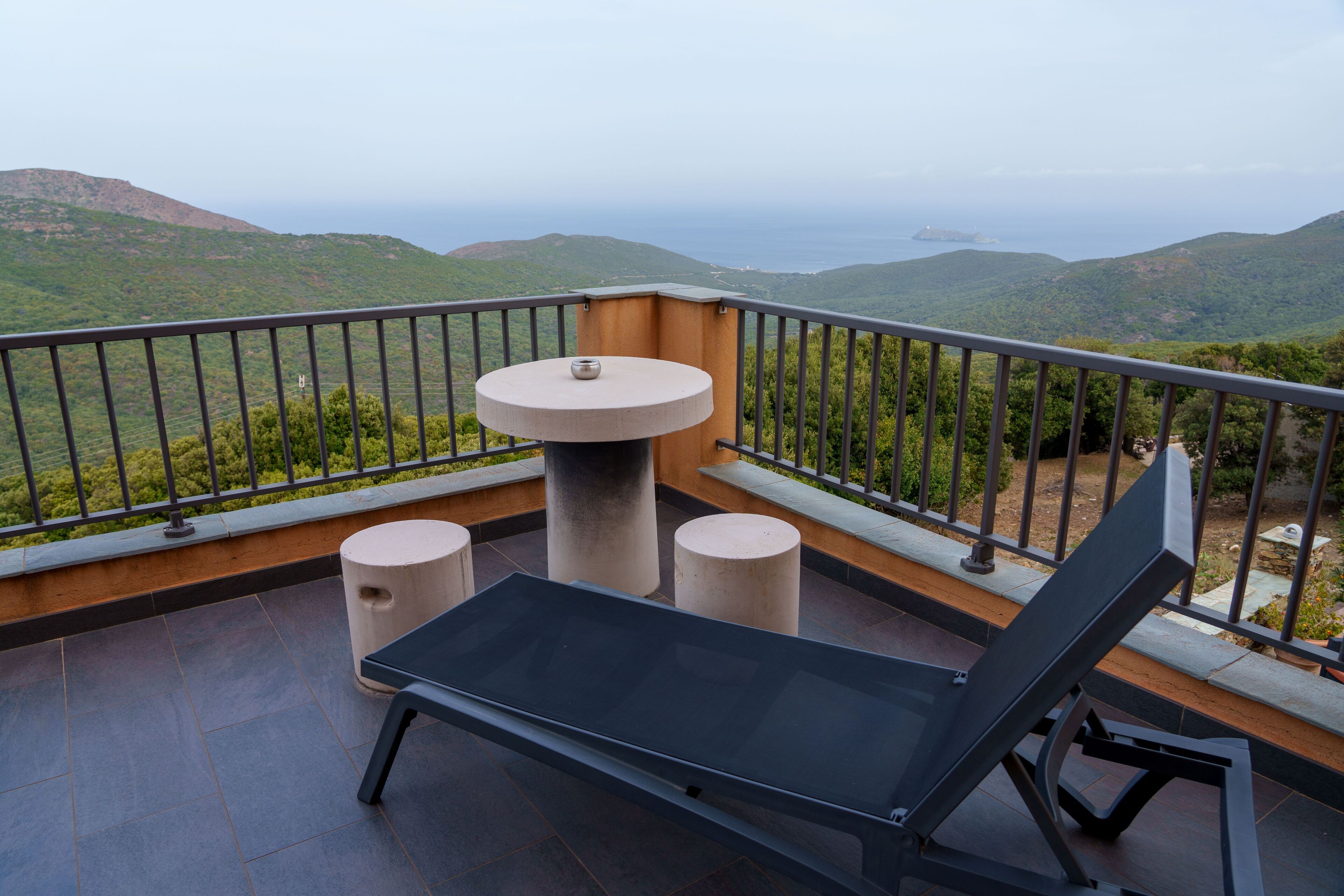 Chambre Double Panoramique, vue mer | Terrasse/Patio