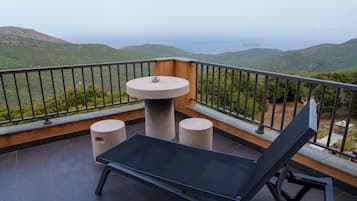 Chambre Double Panoramique, vue mer | Terrasse/Patio
