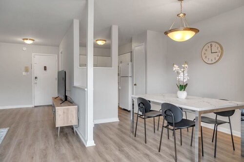 Luxury on a Budget! Spacious Retreat Awaits