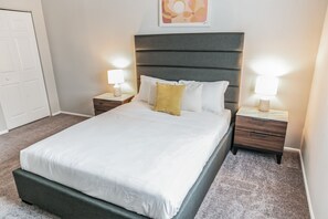 1 habitación, escritorio, tabla de planchar con plancha y wifi gratis