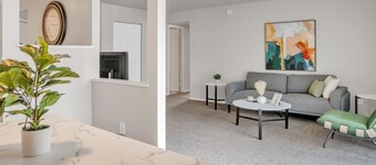 Spacious Retreat I Balcony I Parking I Chateau