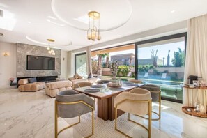 Dining - Tranquil Marrakech Retreat (Douar Moulay Abbas)
