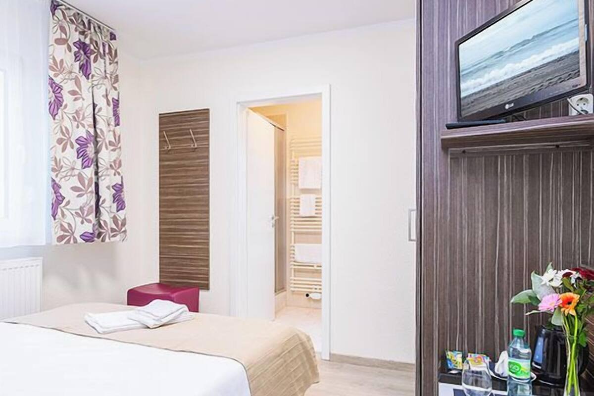 Habitación individual básica, 1 cama individual grande | Wifi gratis