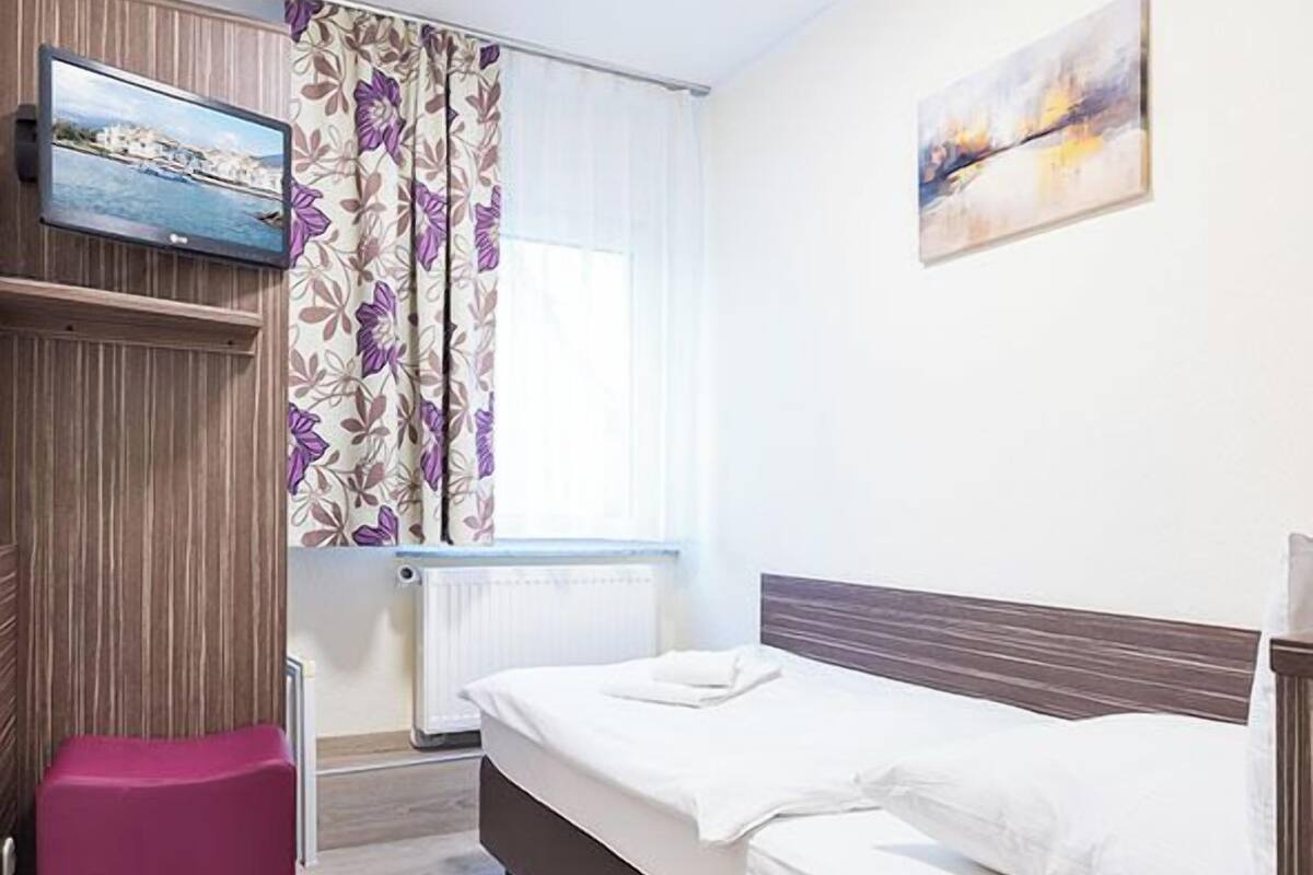 Habitación individual básica, 1 cama individual | Wifi gratis