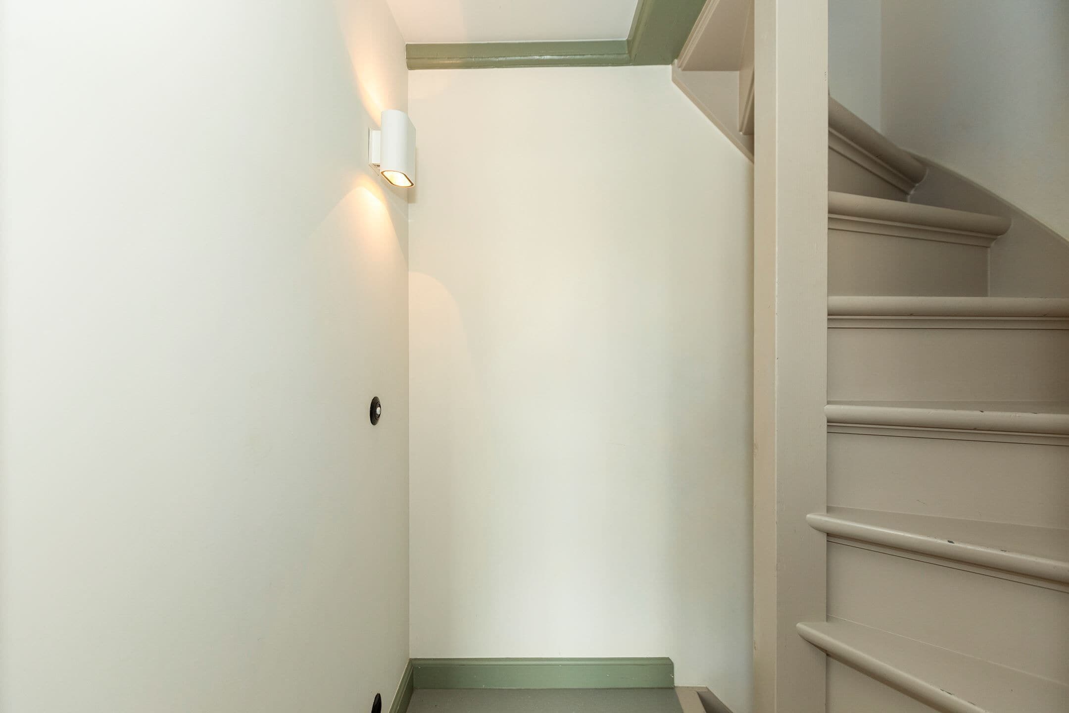 Photo - Red Ox - Super Central Canal View Rooms