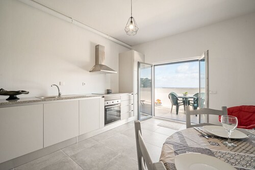Sesimbra Country View Villa (C125)