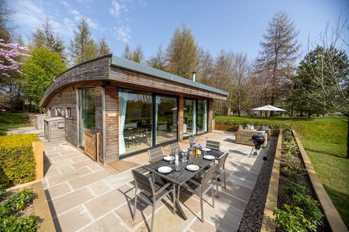 Percy -  a lodge that sleeps 6 guests  in 3 bedrooms