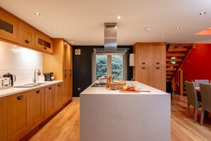 Fridge, microwave, oven, toaster