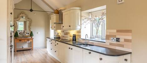 Fridge, microwave, oven, toaster