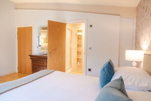 3 chambres, accès Internet