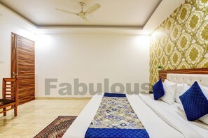 Free WiFi, bed sheets - Hotel Fabulous At Delhi Airport (New Delhi)