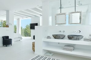 6 bedrooms, WiFi, bed sheets - Luxury Villa rental Ibiza (Sant Josep de Sa Talaia)