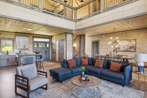 Smart-TV, Kamin, Tischfußball