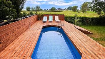 Beheizter Pool