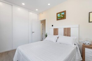 4 Schlafzimmer, kostenloses WLAN, Bettwäsche