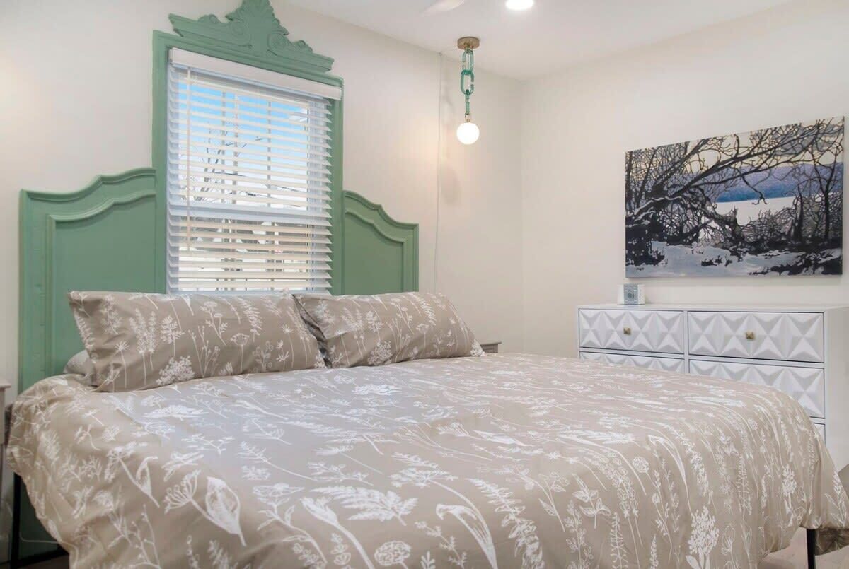 2 habitaciones, cuna de viaje, wifi y ropa de cama 