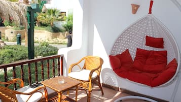 Luxury Στούντιο-Σουίτα | Χρηματοκιβώτιο στο δωμάτιο, γραφείο, κουρτίνες συσκότισης