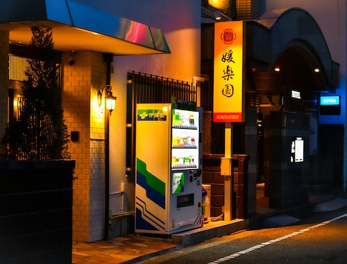 施設の正面