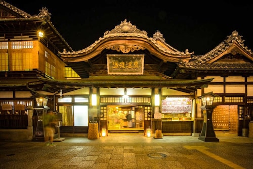 媛楽園（Ｈｉｍｅｒａｋｕｅｎ）&nbsp;施設全景