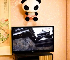 Family Quadruple Room, Non Smoking (101) | Hypo-allergenic bedding, down comforters, desk, laptop workspace
