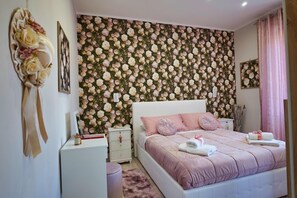 2 dormitorios, tabla de planchar con plancha, wifi y ropa de cama