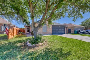 Exterior - The Sweet Family Casa (Aransas Pass)