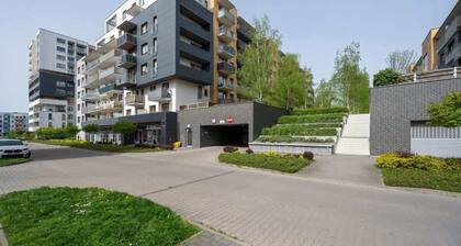 Functional Apartment | Parking, Balcony, Close to Park