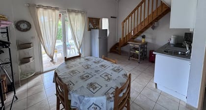 HOLIDAYLAND VILLA T2 433 MEZZANINE 6 beds NARBONNE PLAGE